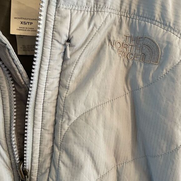 The North Face Women’s Light Gray Zip Up Coat XS/TP - Picture 4 of 13